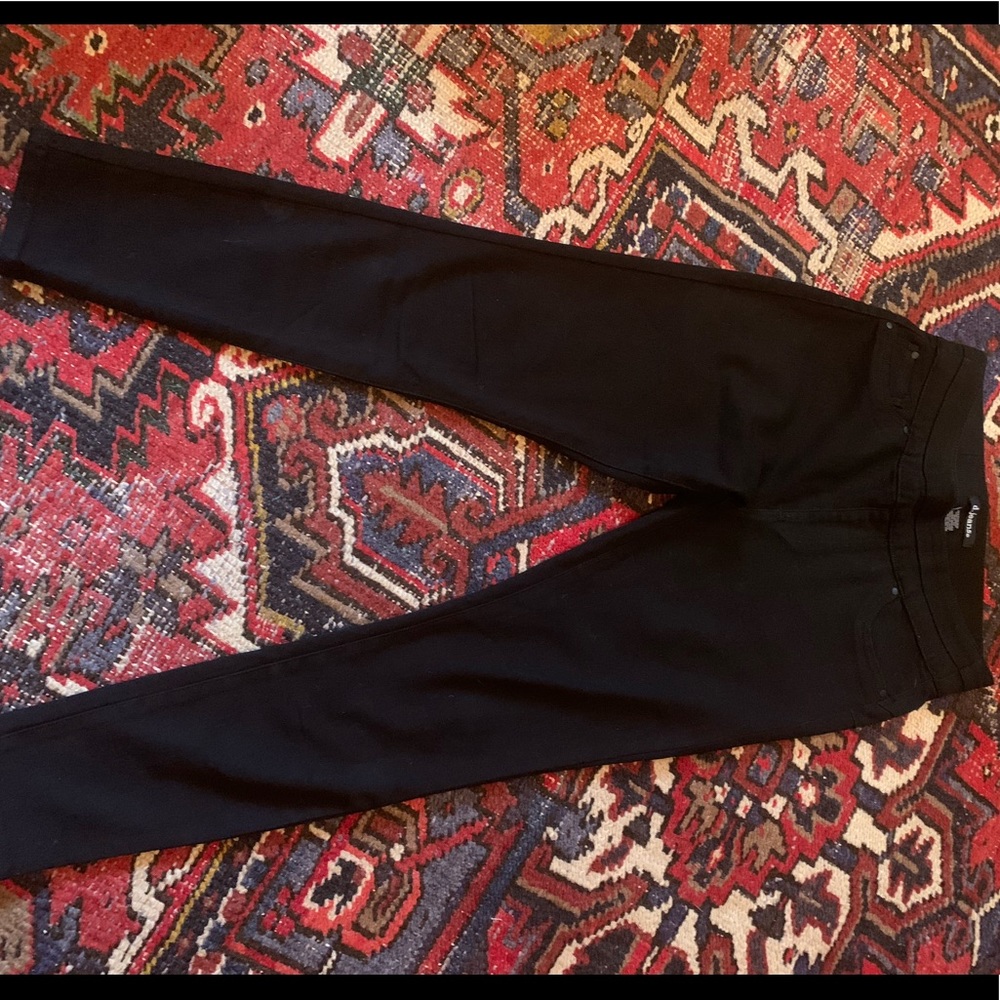 Black pull-on skinny jeans